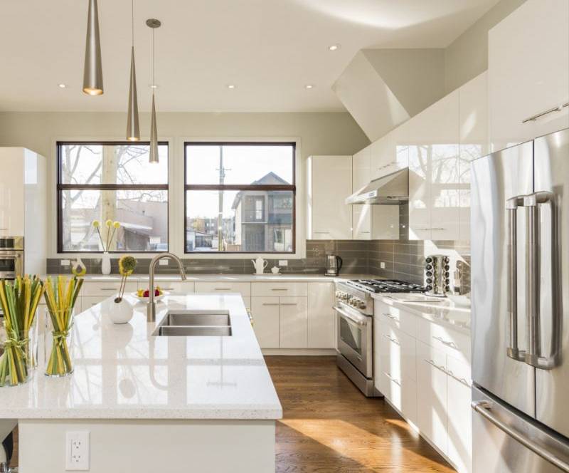 beautiful-shot-modern-house-kitchen